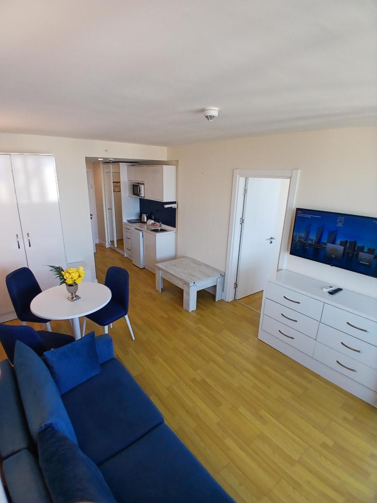 Apart-Hotel Orbi City Батуми Екстериор снимка