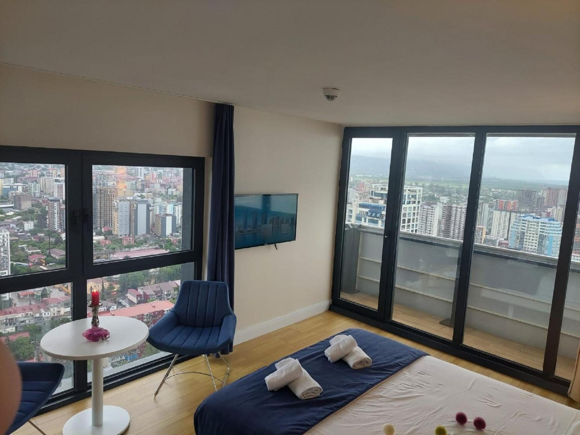 Apart-Hotel Orbi City Батуми Екстериор снимка